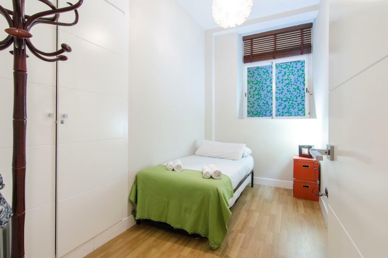 Apartment Cavanilles 27 Madrid Bagian luar foto